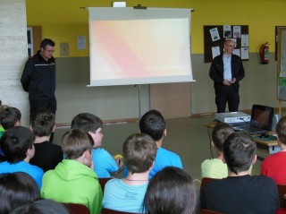 HBI Reegen, LM Brunner beim Vortrag